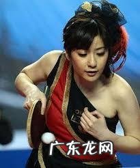 为什么花滑“小花”李子君会在22岁巅峰期宣布退役？