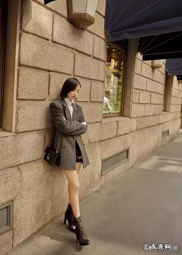 什么样的靴子显腿瘦还显腿长?