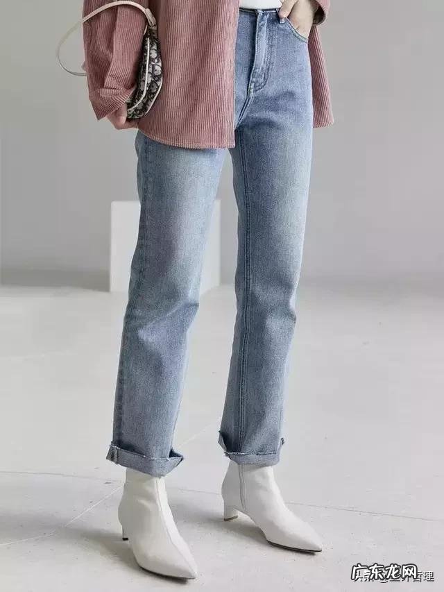 什么样的靴子显腿瘦还显腿长?