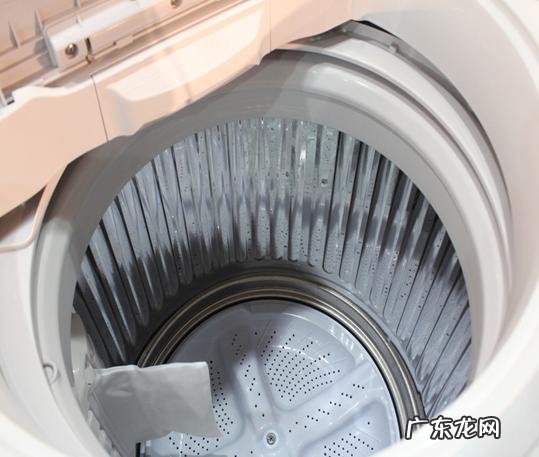 洗衣机不洗比马桶还脏 洗衣机不清洗比马桶还脏央视新闻