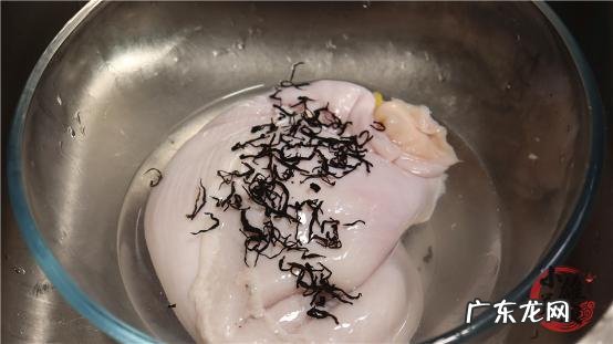 猪肚清洗方法用面粉 清洗猪肚加盐和面粉都不对