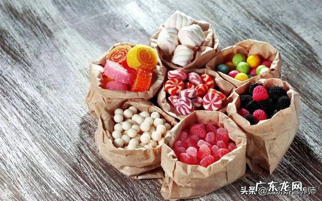 想减肥,怎样才能控制食欲?饭还不能做的难吃,家里还有其他人?