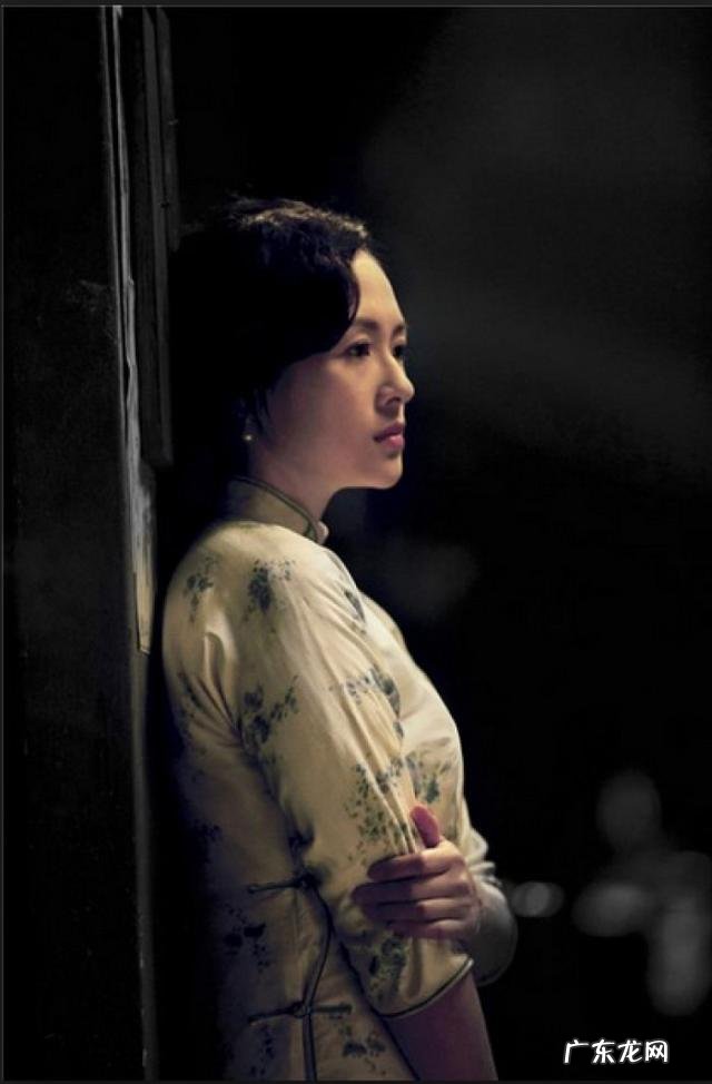 戚薇的中国旗袍装扮好美,还有哪些明星穿旗袍让你惊艳?