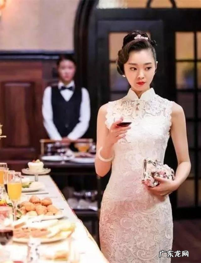 戚薇的中国旗袍装扮好美,还有哪些明星穿旗袍让你惊艳?