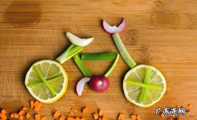 号称每天3000个仰卧起坐的C罗,究竟是如何做到的