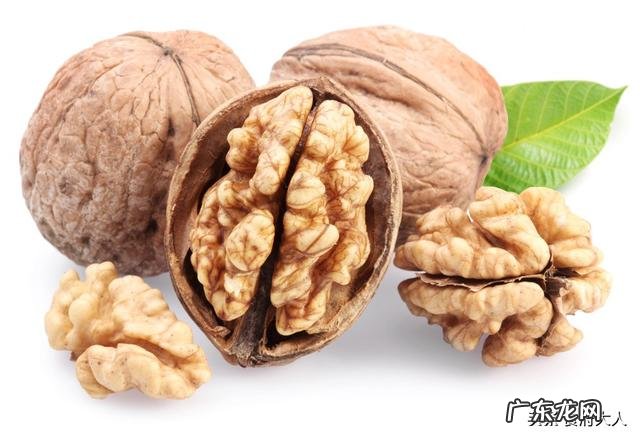 号称每天3000个仰卧起坐的C罗,究竟是如何做到的