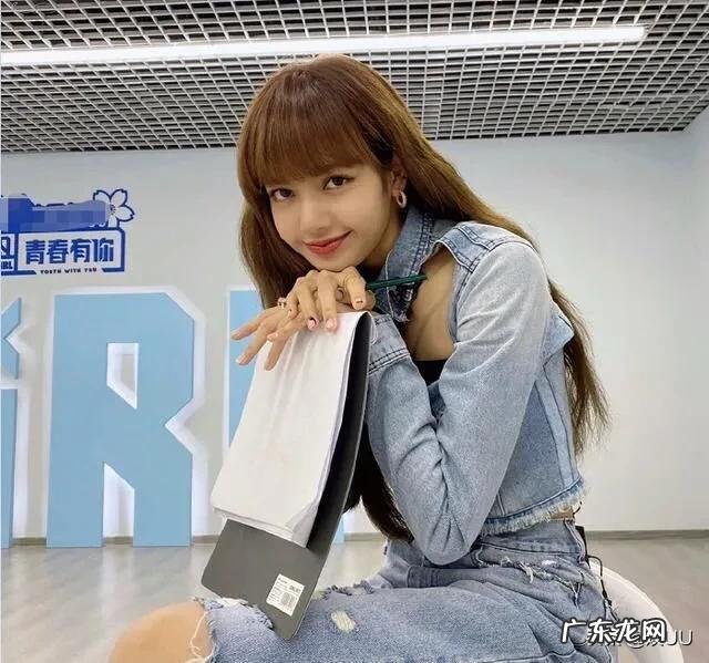 同是韩团的Lisa和程潇你更吃哪种颜?