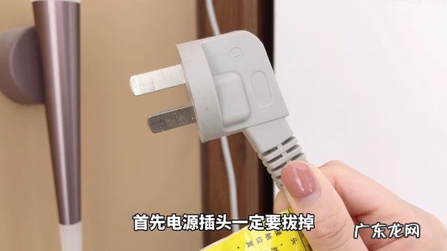 空调找师傅上门清洗 为什么空调师傅不建议清洗空调