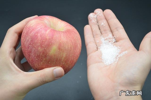 怎样洗苹果又简单又干净 洗苹果如何洗干净
