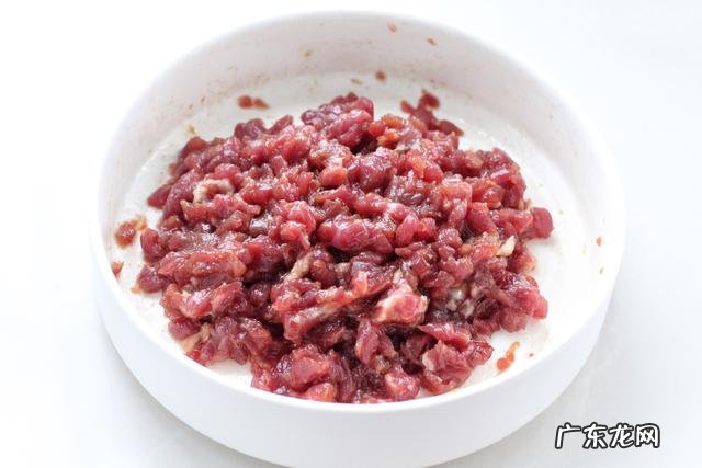 减脂餐怎么做 藜麦牛肉油菜饭团怎么做