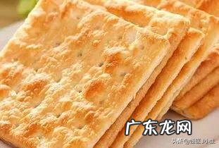 糖尿病人可以吃苏打饼干吗?或者有别的什么零食推荐吗?
