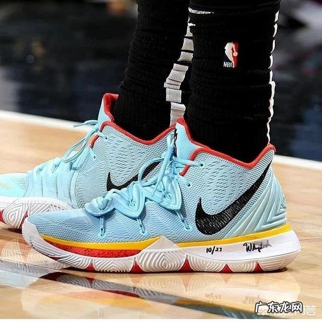 准备买球鞋,欧文4、欧文5和PG3选哪个