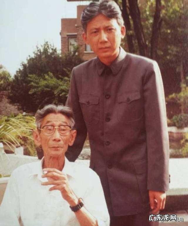 快过年了,亲朋好友给小宝宝喂食零食,你们会拒绝吗?会怎么做?