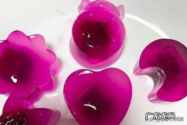 用白凉粉制作火龙果果冻? 火龙果皮果冻白凉粉版