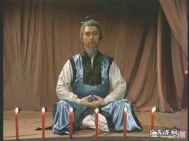 既然一阳指是蛤蟆功的克星,那么一灯大师能不能打得过欧阳锋?