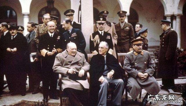 为什么影视作品里国民x军官都戴白手套？