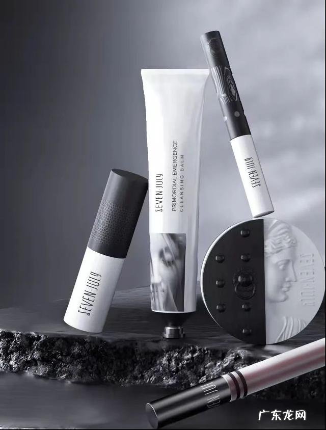 平价彩妆全套测评 平价彩妆烂脸吗