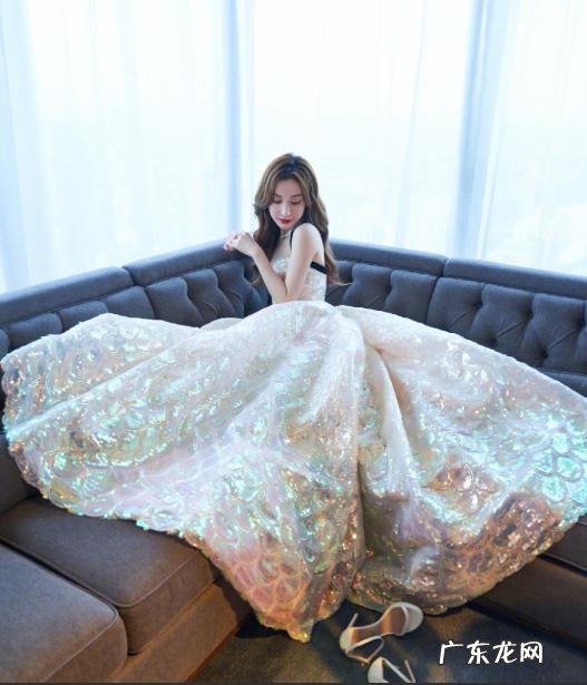 自称精致的猪猪女孩,每晚用中药包泡脚,杨幂也开始佛系养生了?