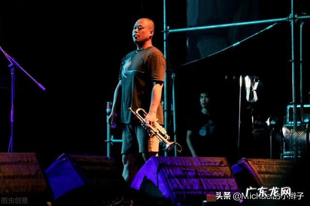 现在华语乐坛的年轻一代谁可以做未来领军人物?