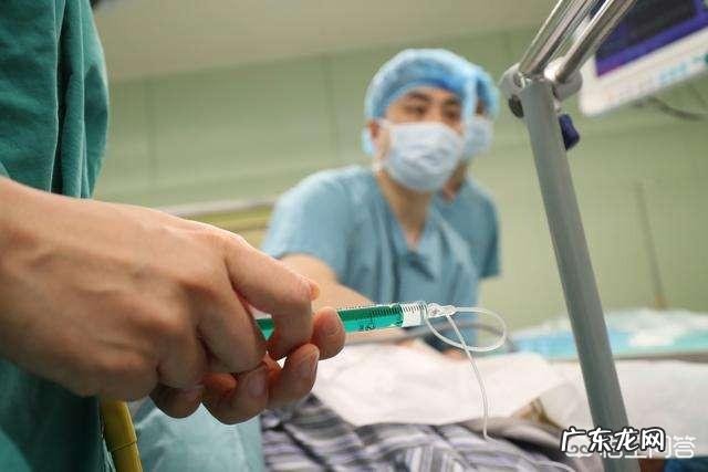 全麻手术中,麻醉医师如何定量给病人打麻药?