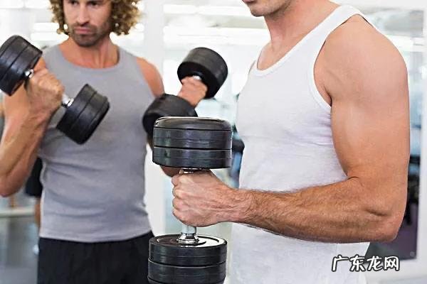 初学者健身哑铃怎么健康计划?