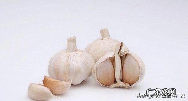 吃完泡面辣条烧烤最好吃什么水果呢？