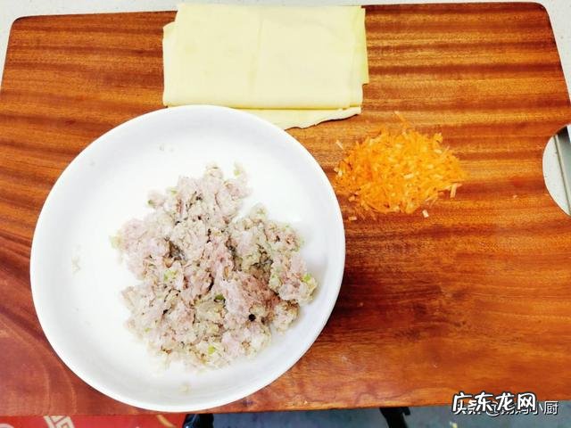 豆腐皮都可以、卷什么做成菜?