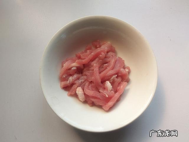 豆腐皮都可以、卷什么做成菜?