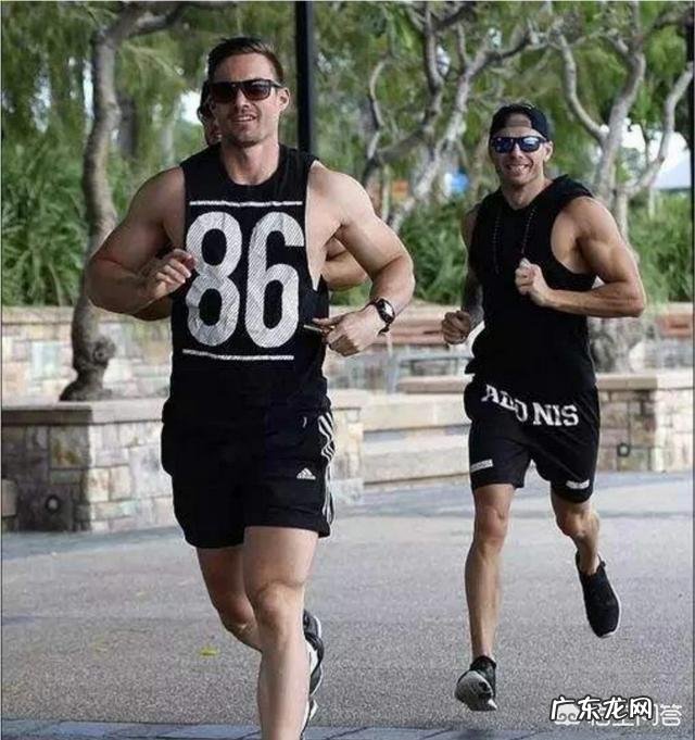 练腿几乎只练深蹲,有问题吗