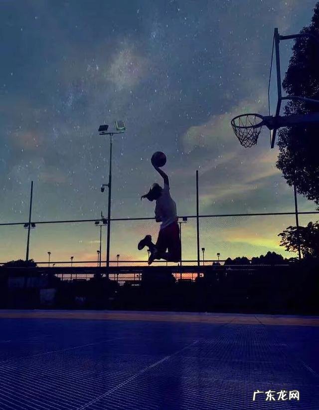 篮球、足球、羽毛球、乒乓球所有球类运动里面减肥最快的是哪个?