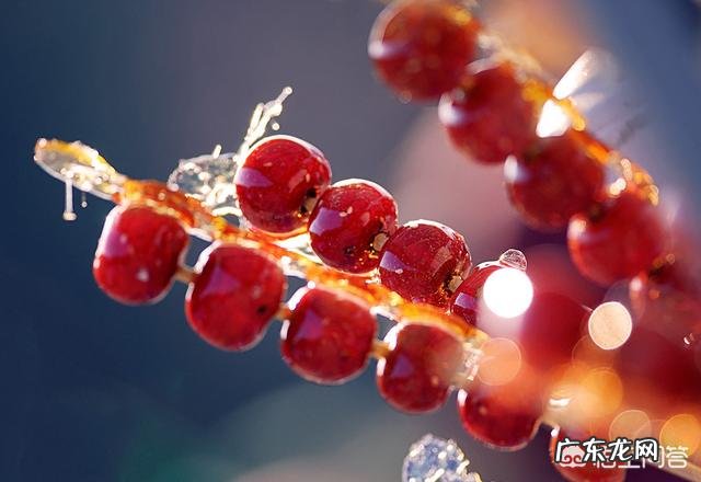 请问烹饪中的,拔丝,挂霜,琉璃各有什么区别?