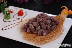 请问烹饪中的，拔丝，挂霜，琉璃各有什么区别？