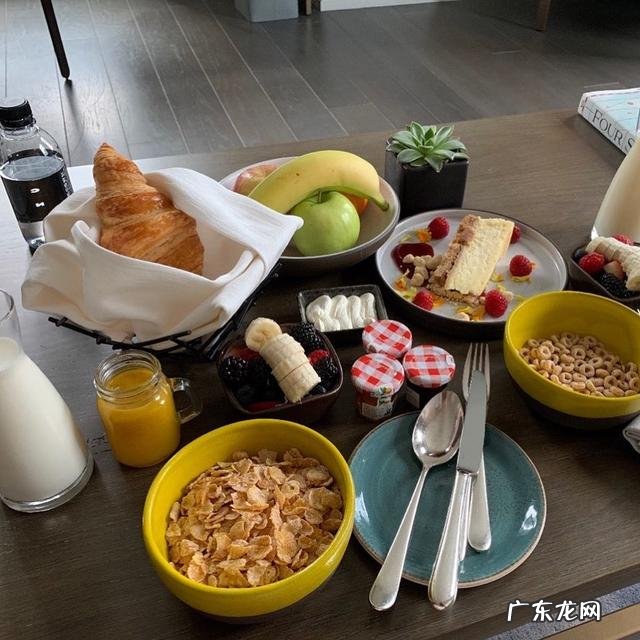 想有韩国女星的身材?看完秀智、朴信惠的减肥食谱估计就不想了呢