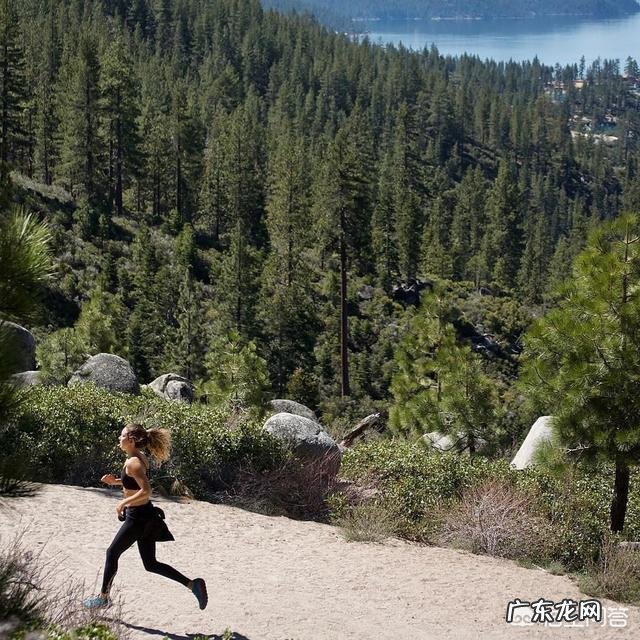 跑步30分钟,坚持多长时间能看到效果? 每天跑步30分钟坚持半年的效果