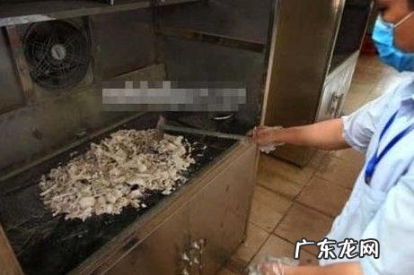 遗体被推进火化炉瞬间有什么变化多长时间变骨灰