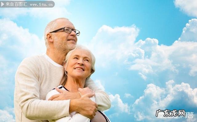 快40岁了，好担心皮肤会衰老长皱纹斑点，有什么可以延缓衰老