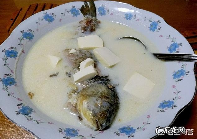 鲫鱼豆腐汤怎么做才好吃? 如何做鲫鱼豆腐汤好吃