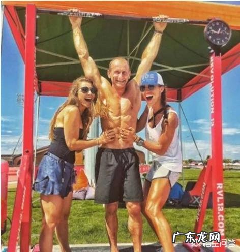 18岁练肌肉会影响长高吗?