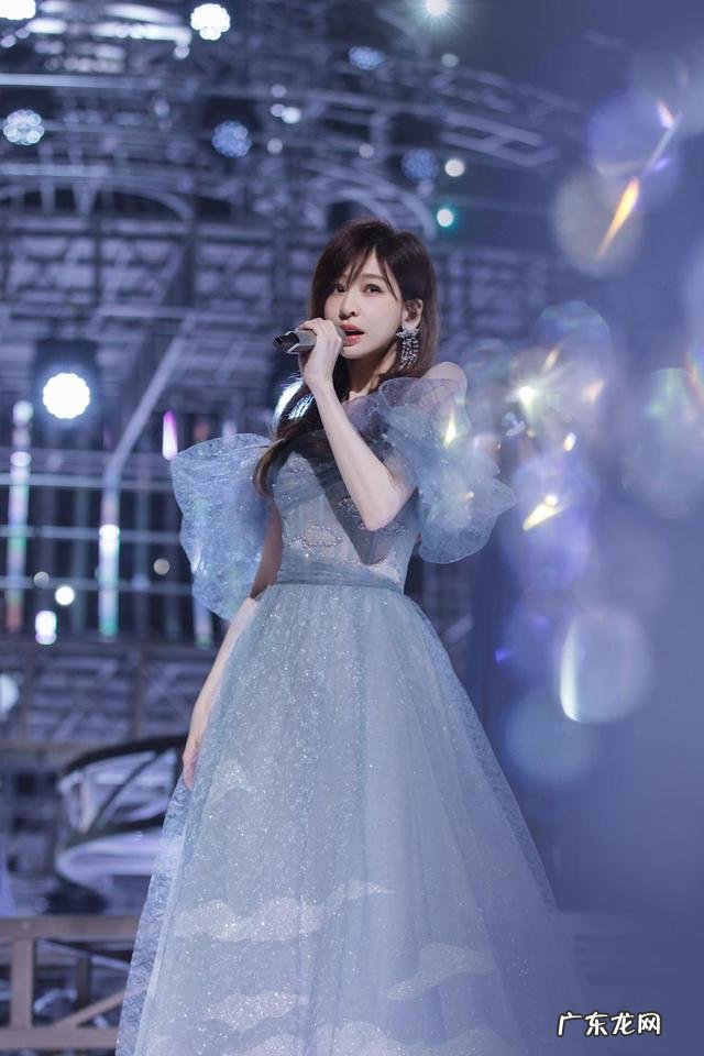 王心凌张栋梁微笑见面会 王心凌张栋梁再相聚