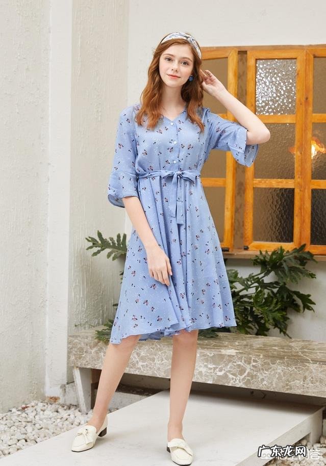 一米四七的个子重一百二穿什么样的裙子好看?