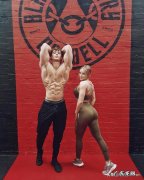 在增肌和减脂期，很容易饿，该怎么注意加餐