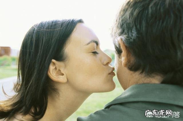 三观不太合的情侣应该怎么办