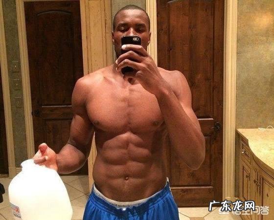 猛龙队的伊巴卡和加索尔,谁应该首发?