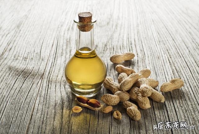 色拉油,花生油哪种炒菜好?