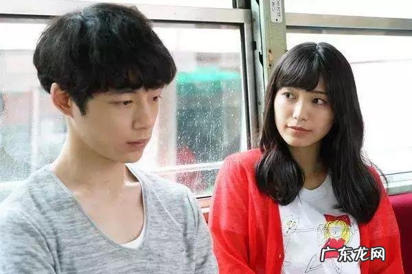 鱼忘七秒人忘七年是什么意思?