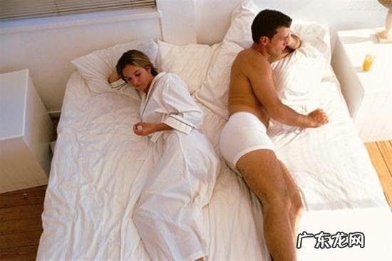 鱼忘七秒人忘七年是什么意思?