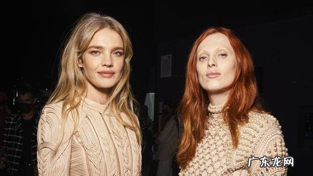 2022女生圆脸发型 发型女2022流行发盖头型