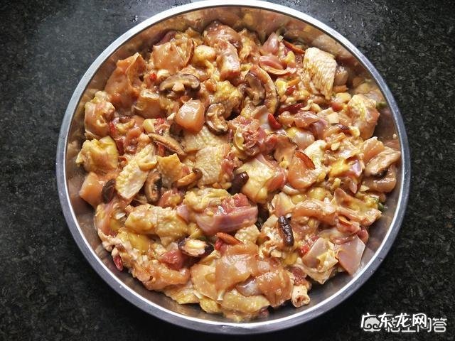 香菇蒸鸡,香菇怎么做才不会很咸
