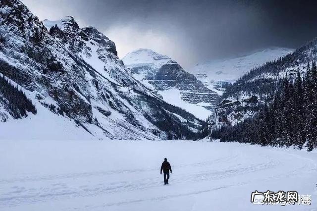 您是怎样喜欢上广场舞的，有没有一次偶然的原因呢？