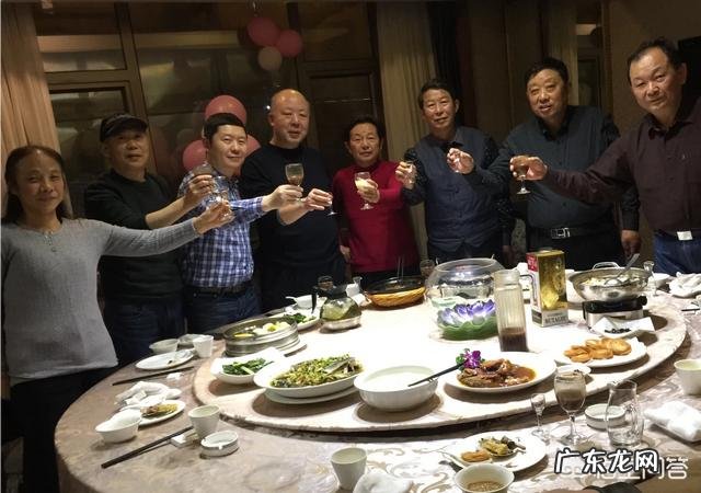 退伍之后一直怀念部队的生活和战友,怎么办